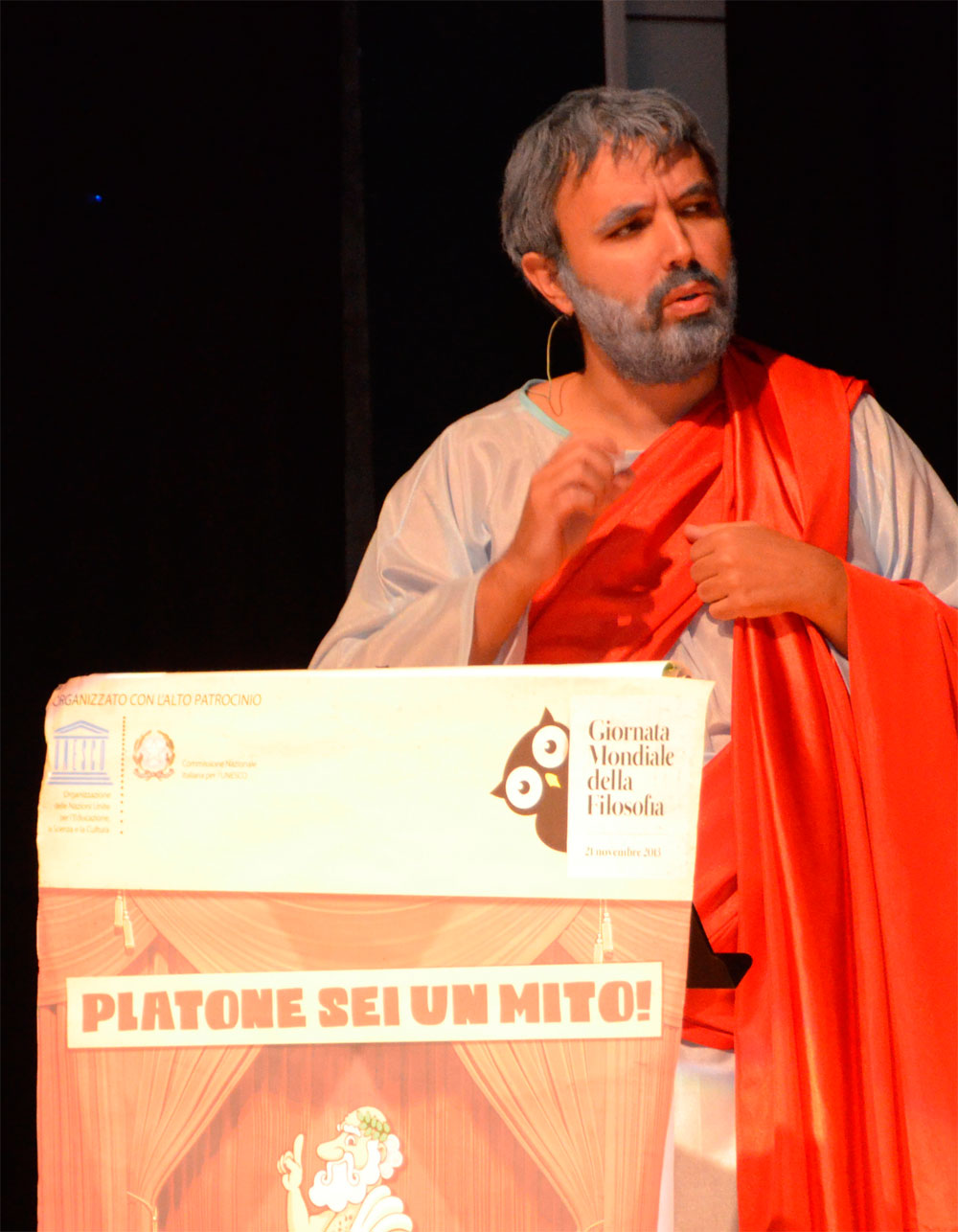 Rappresentazione teatrale - Platone - Giornata mondiale della Filosofia - Nuova Acropoli L'Aquila